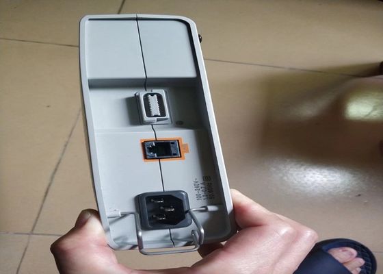 PHLIP M8023A Parti di attrezzature mediche Adaptore di alimentazione 100V 240V 50HZ 60HZ