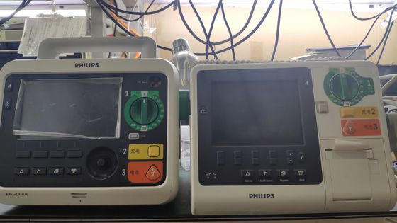 Philip Efficia DFM100 Defibrillatore Parti della macchina Faculty Servizi di riparazione 90 giorni di garanzia