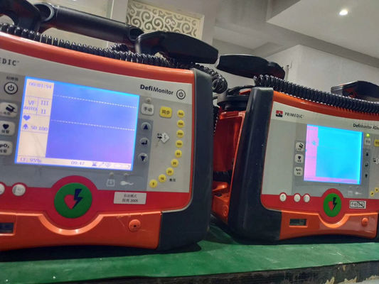 Parti di macchine per defibrillatori primedici Riparazione di errori interni
