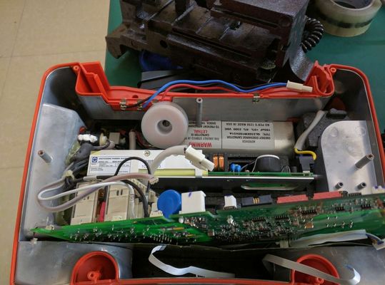 Parti di macchine per defibrillatori primedici Riparazione di errori interni